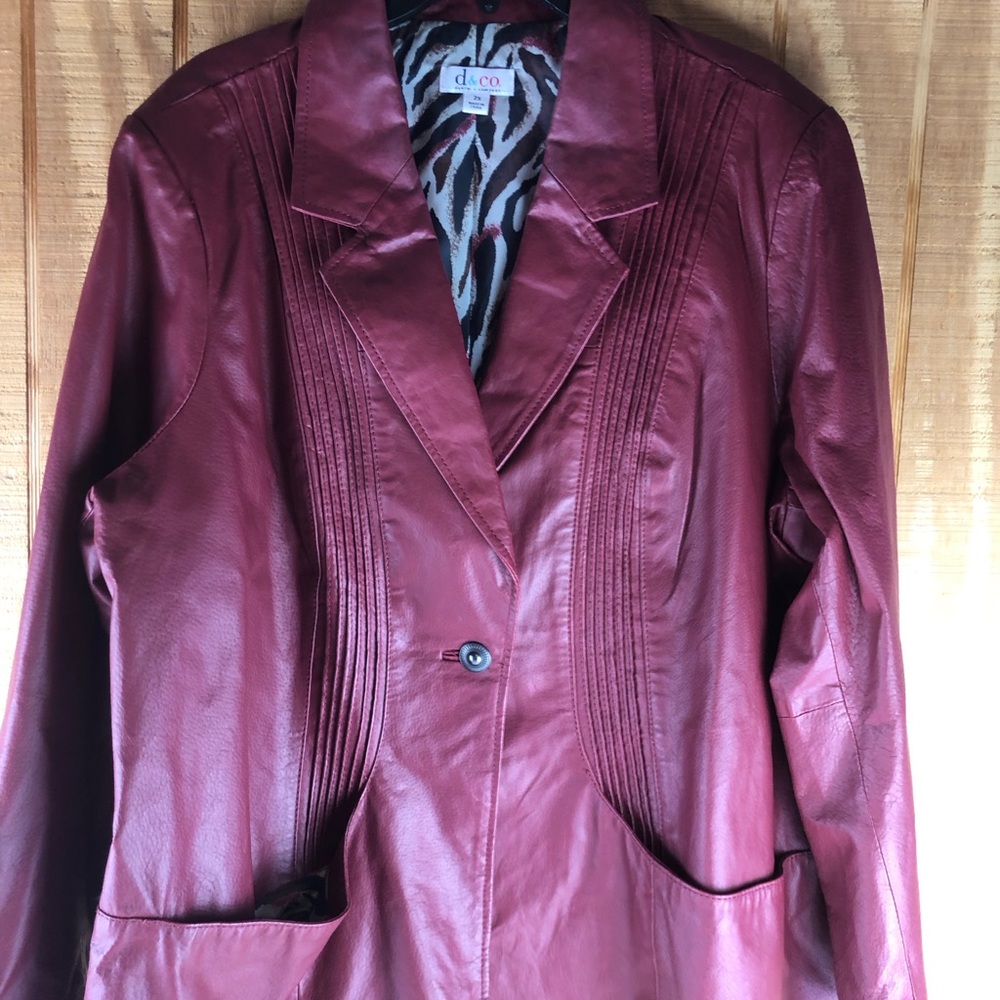D&CO Denim And Company Women's Burgundy Blazer